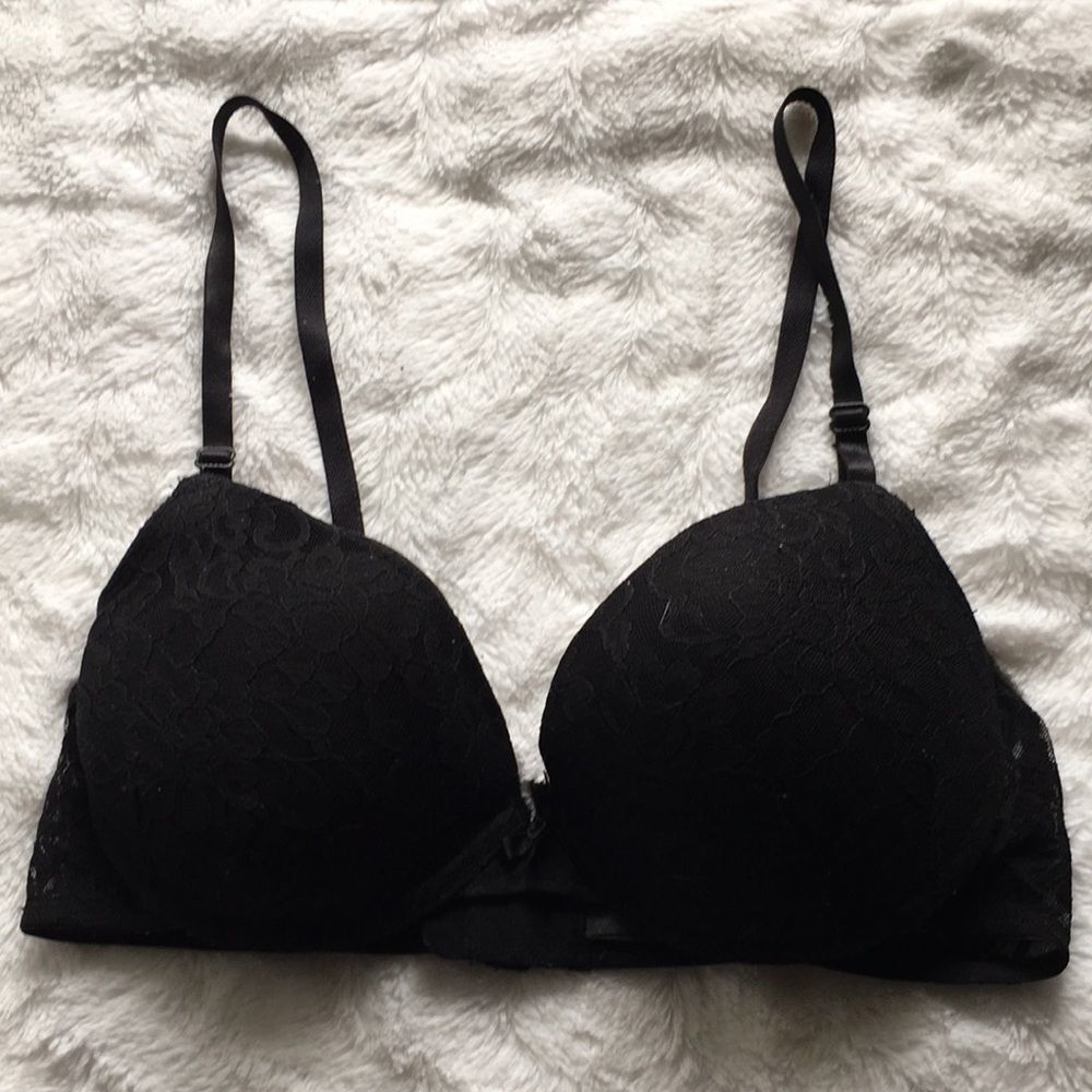 Smart & Sexy black lace push-up bra size 36C/38B